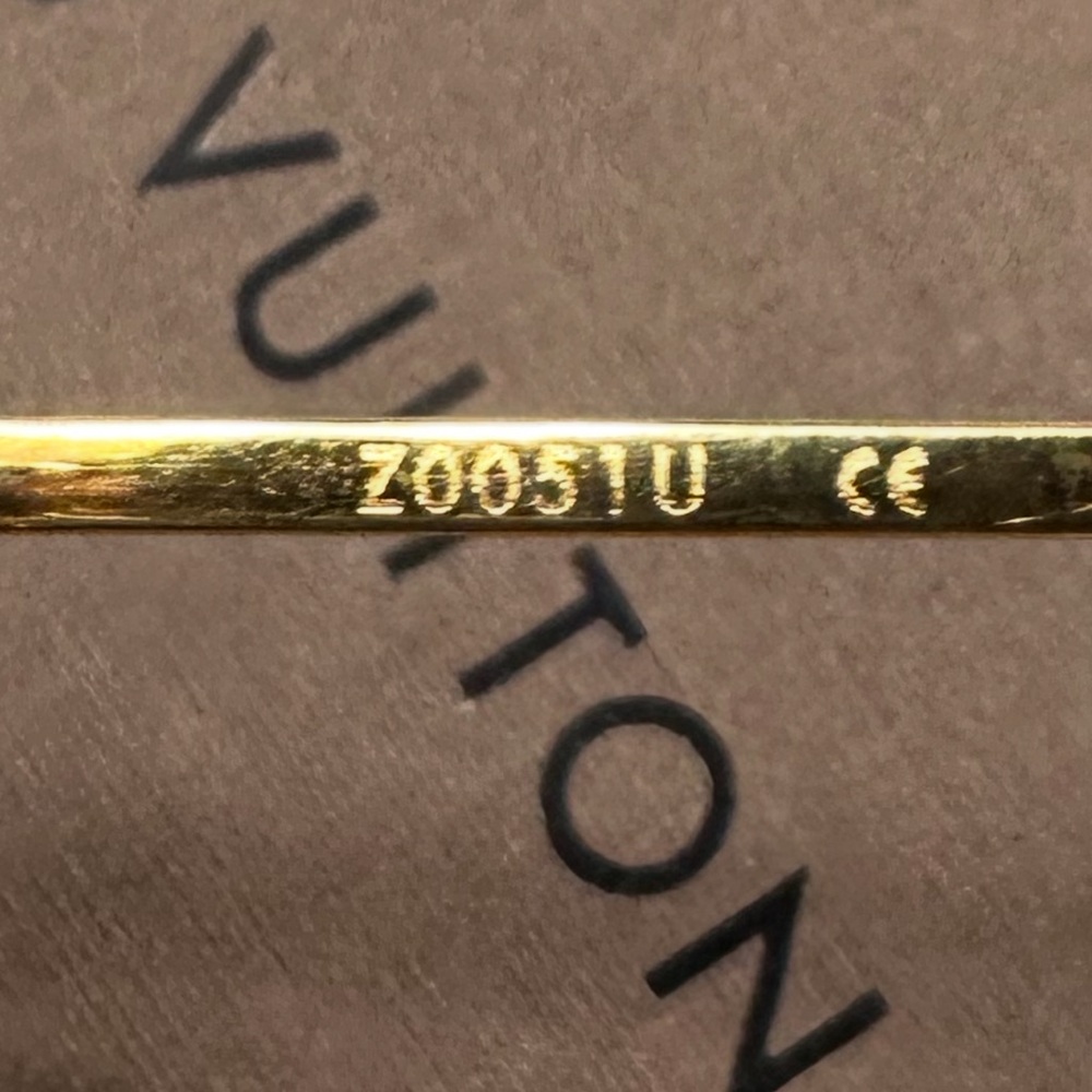 Louis Vuitton Vintage Desmayo cat sunglasses - Picture 5 of 9